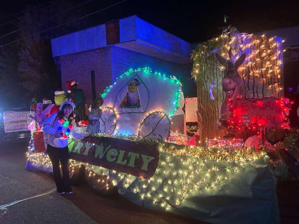 WhatsApp Image 2025-12-08 at 08