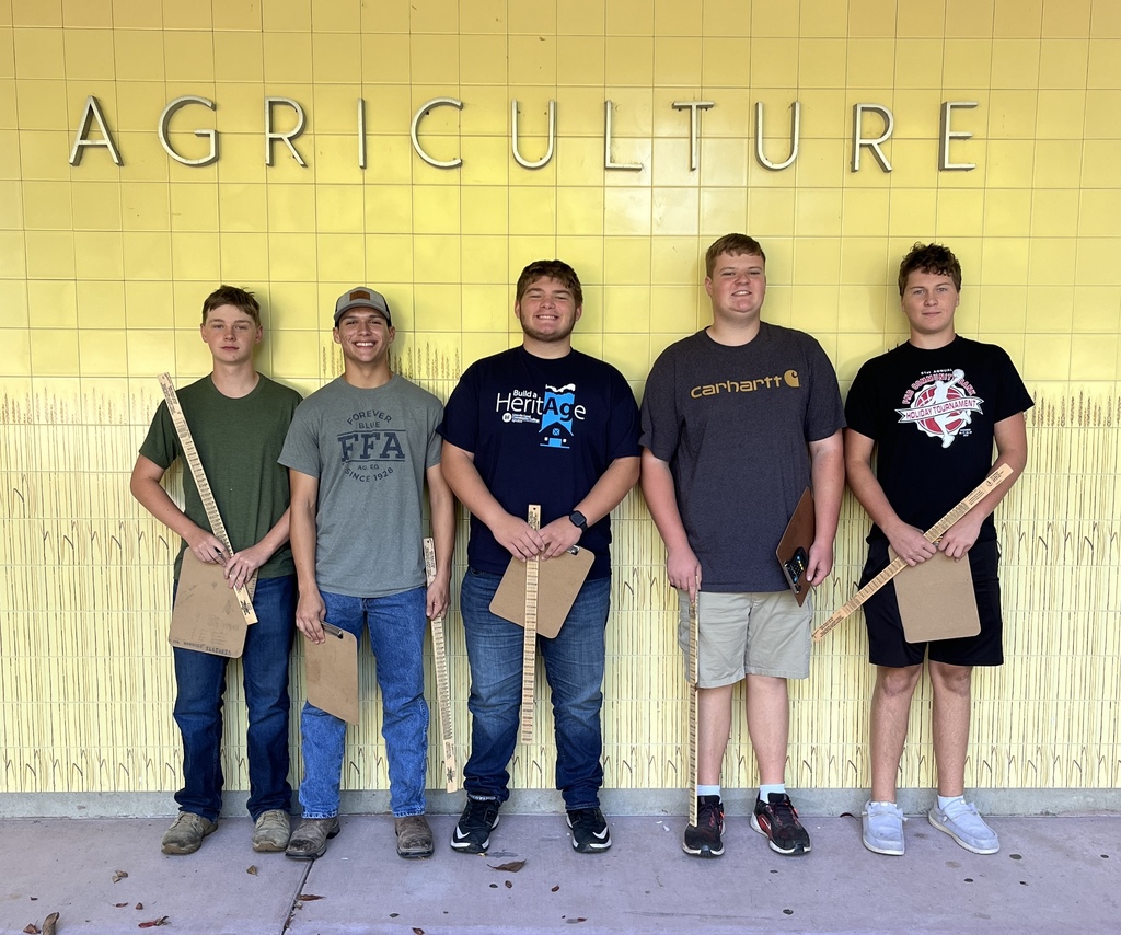 Nokomis FFA Forestry team