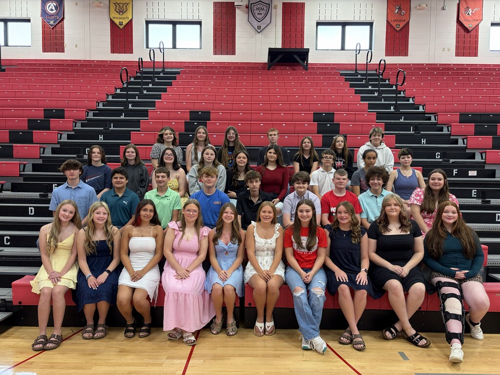 25-26 8th Grade Promoting Class