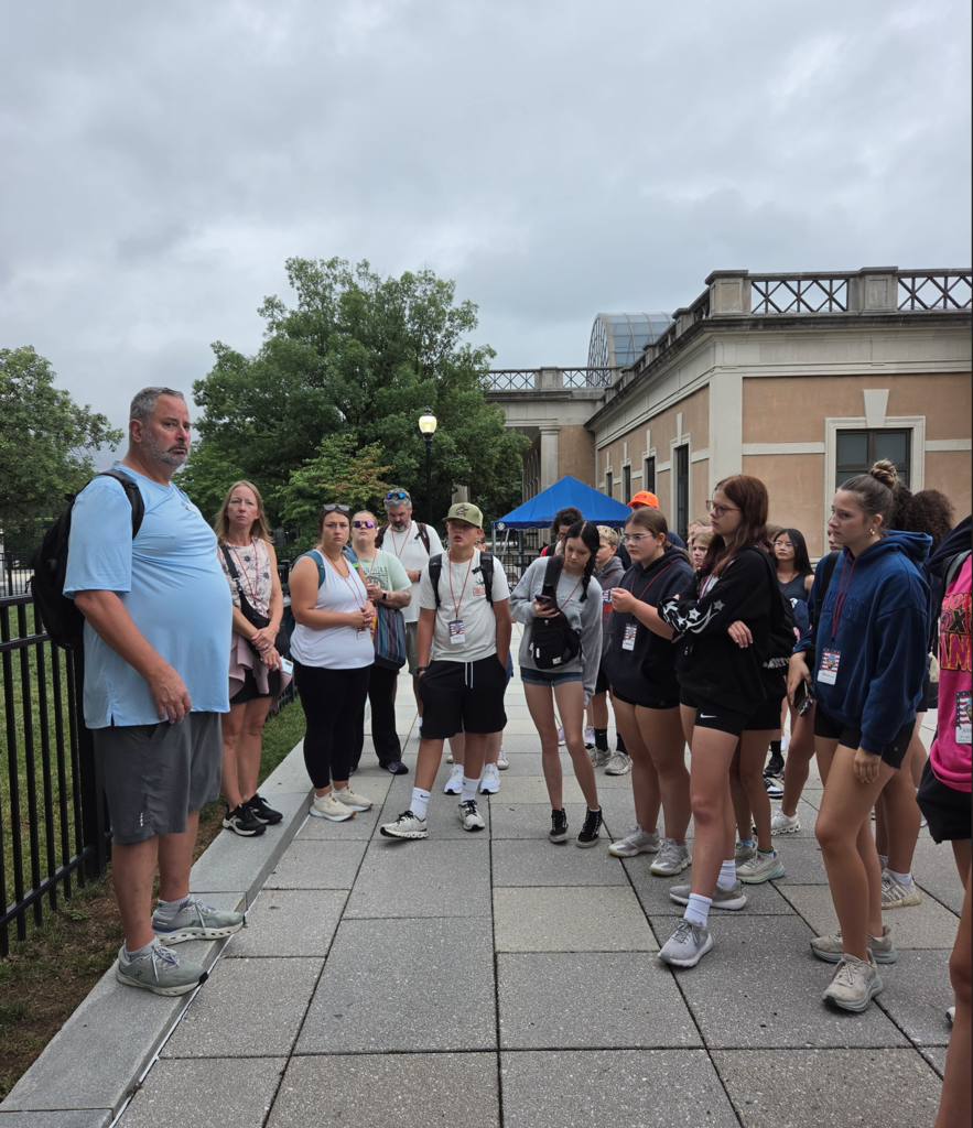 On Sunday April 3rd 7th and 8th graders from Norman County East, along with some parents, made their way to Washington DC. They have visited the Washington Monument, the Vietnam, Korea, and World War II memorials. They've been to the Holocaust Museum,, Arlington Cemetery, and the changing of the guard, and so much more. 