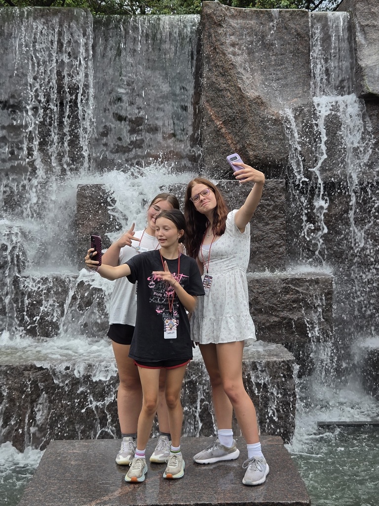 Capital Trip Image of students