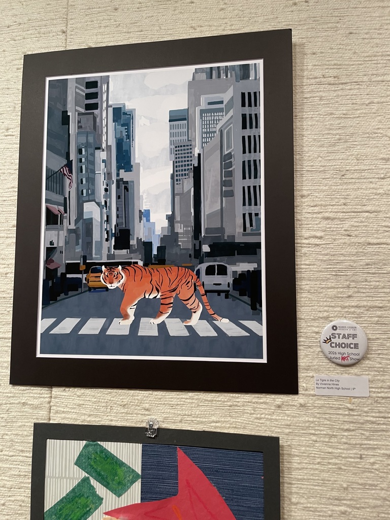 Several photos from the MGMOA Art Winners