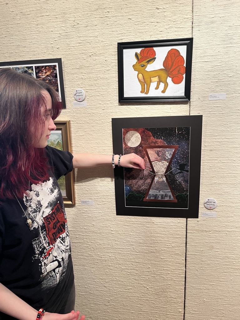 Several photos from the MGMOA Art Winners