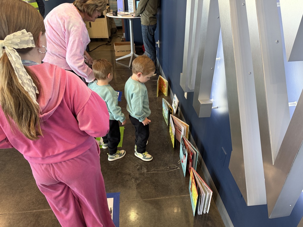 Various photos from Storypalooza