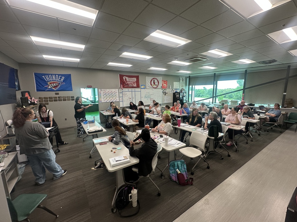 Various photos of the Summer 2026 Paraprofessional Institute