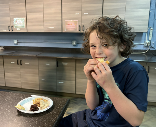 learner eating food
