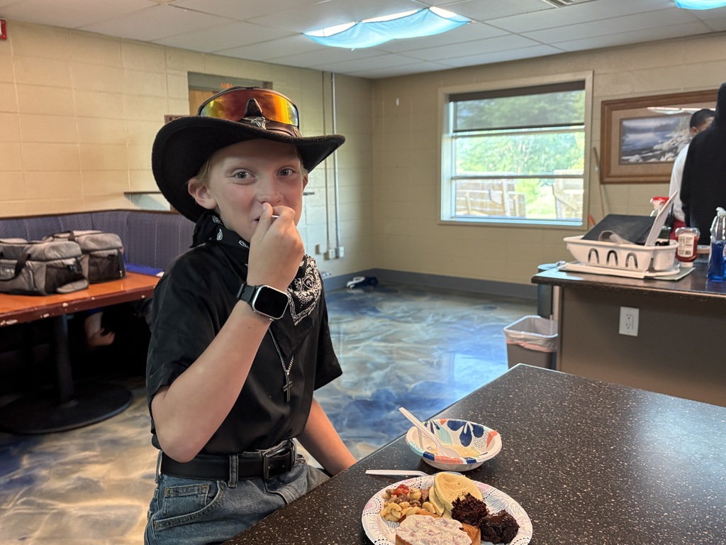learner eating food