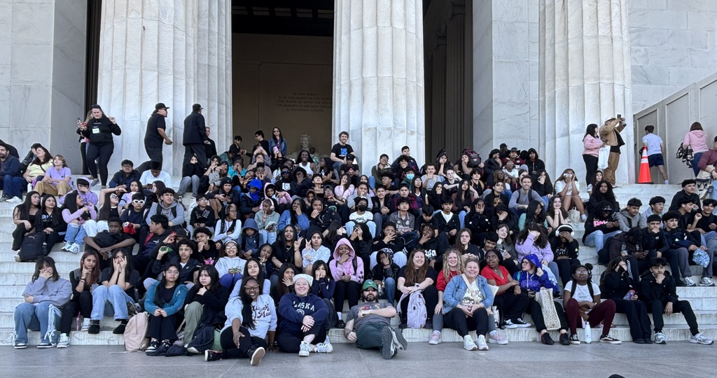 Washington DC, Lincoln memorial, steps, field trip, students, teachers