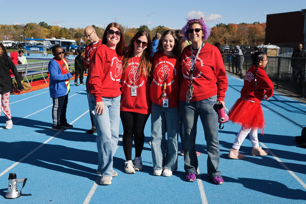 Cole Manor Fourth Grade Teachers at the Walk - A - Thon.