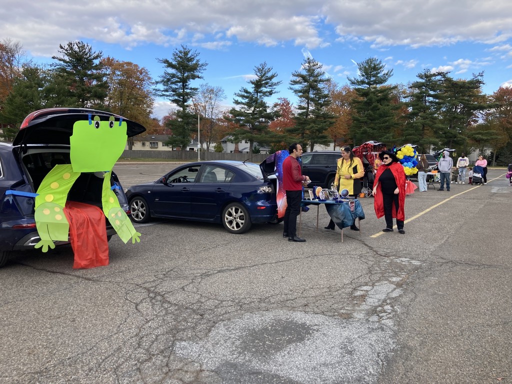 Thank you to our PVF community for their help with Trunk & Treat!