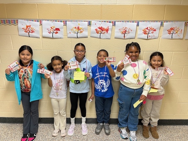 The Golden Paw Winners.