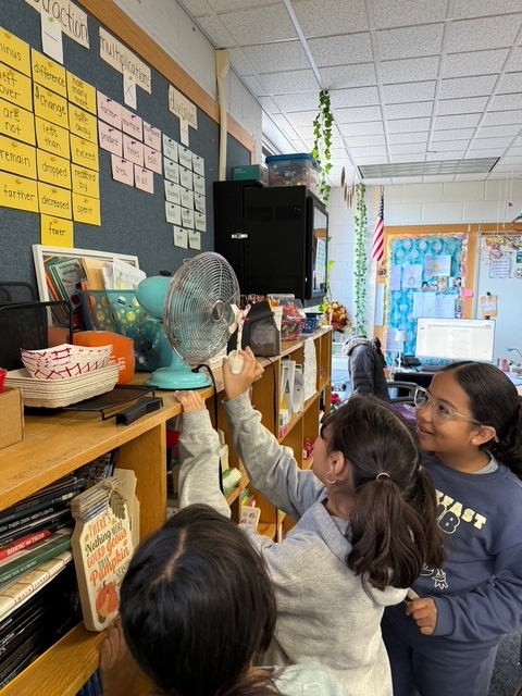 4th Grade students and their wind turbines.