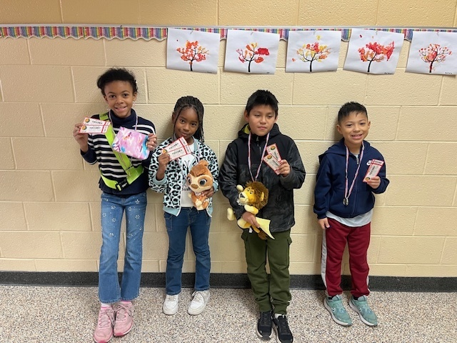 The Golden Paw Winners.