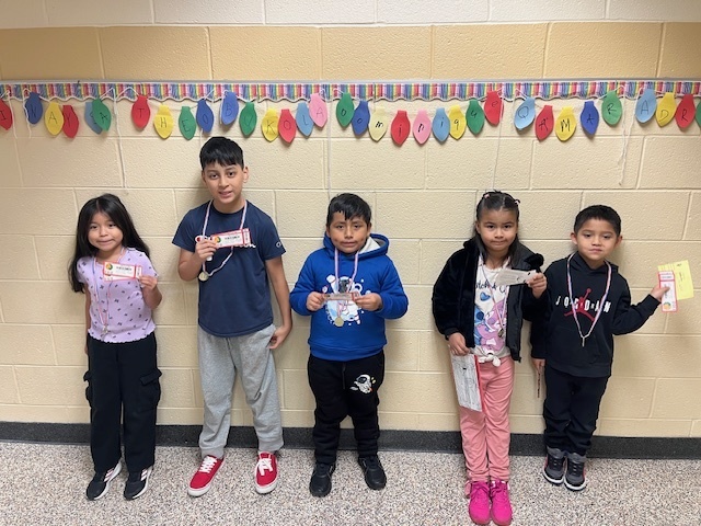 The Golden Paw Winners.