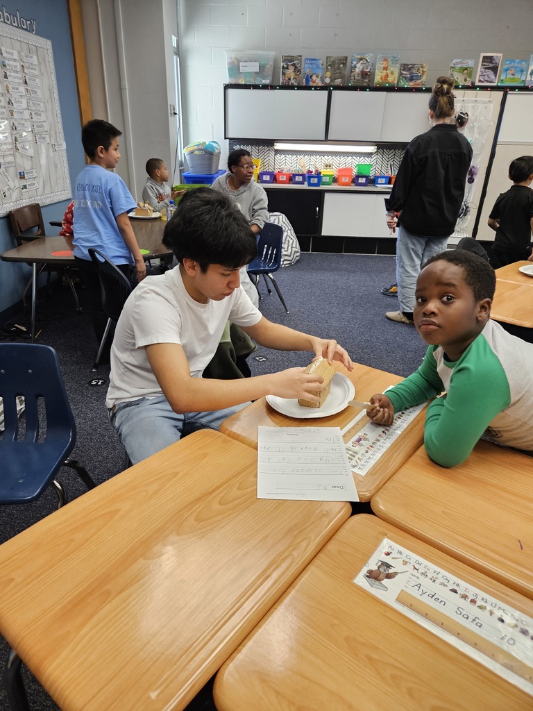 1st Grade in full gingerbread build mode.