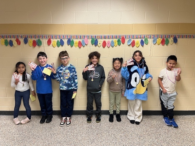 The Golden Paw Winners.