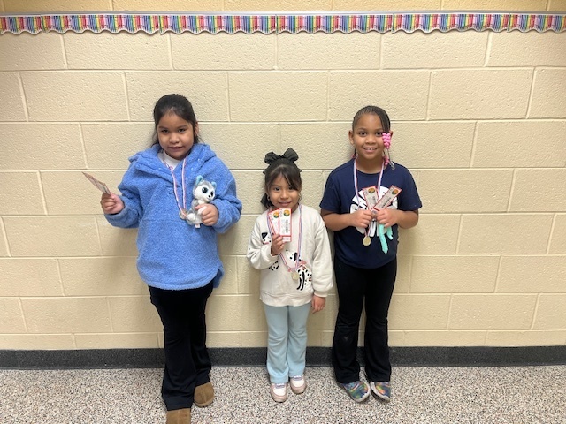 The Golden Paw Winners.