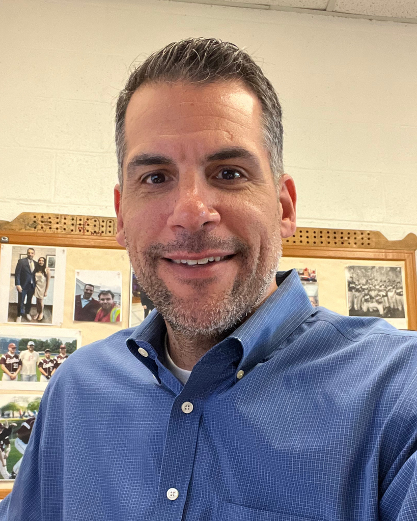 Headshot of Mr. Joseph Thomas