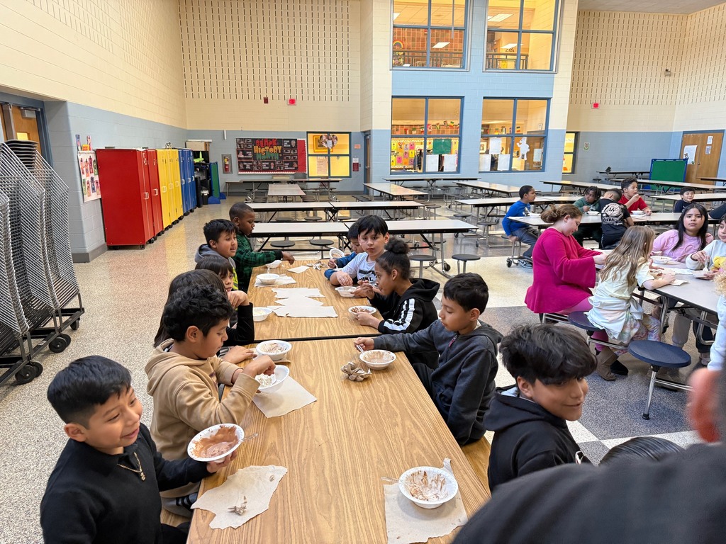 4th Grade students enjoying their ice cream.