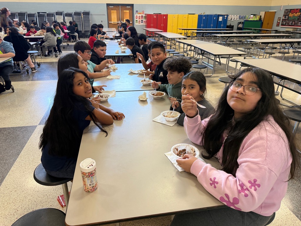 4th Grade students enjoying their ice cream.