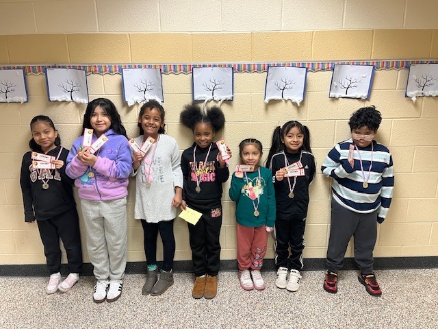 The Golden Paw Winners.