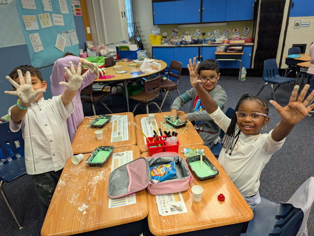 Read Across America in Mrs. Altieri's class. 