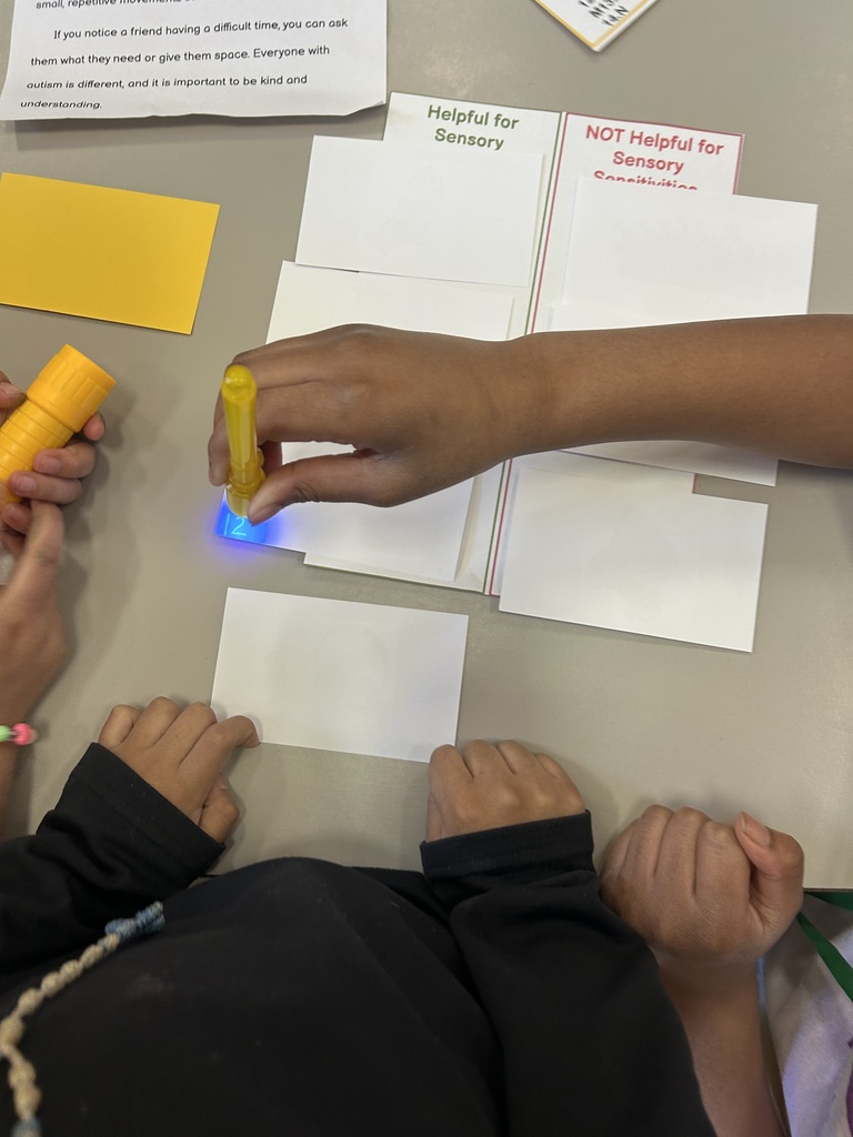 Third Grade students participated in an  “Unlocking Acceptance” activity in honor of Autism Acceptance Month. 