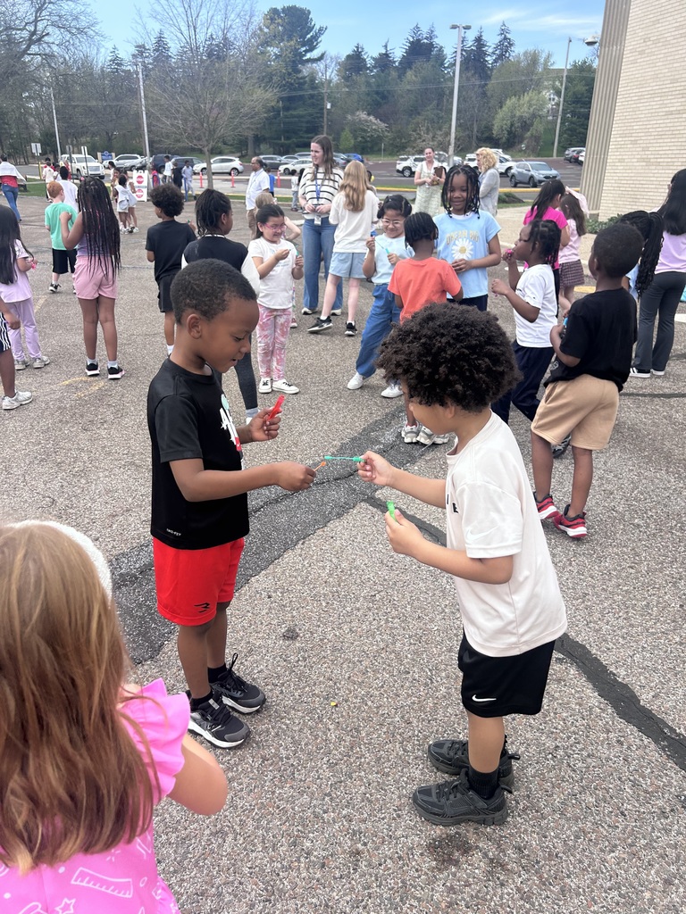 Paul Fly bubble extravaganza celebrating Autism Acceptance month!