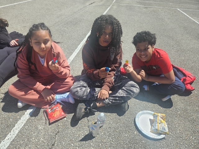 Fourth Grade Students at the PSSA Pizza Party