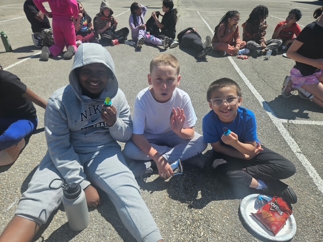 Fourth Grade Students at the PSSA Pizza Party
