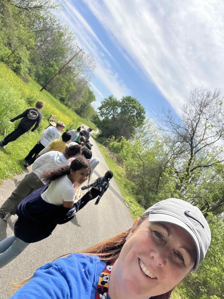Thirde graders went on a nature walk all while documenting their learning in their nature journal.