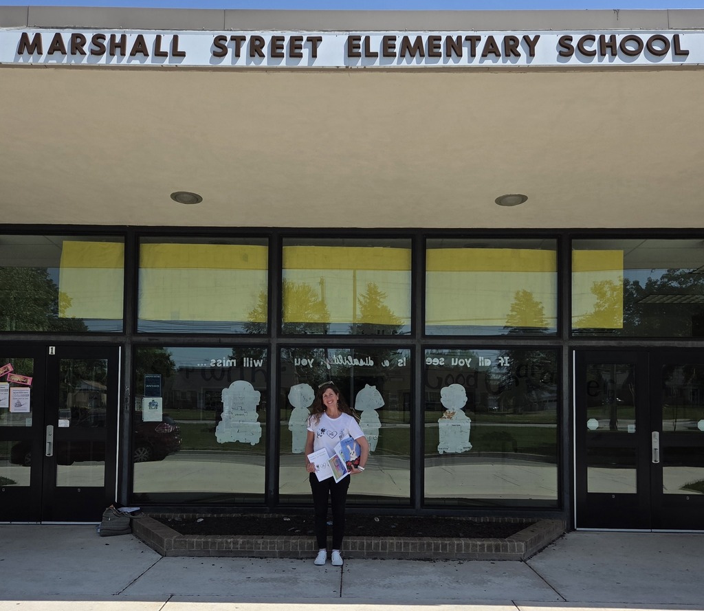 Local author Lauren Petruschke visits Marshall Street.