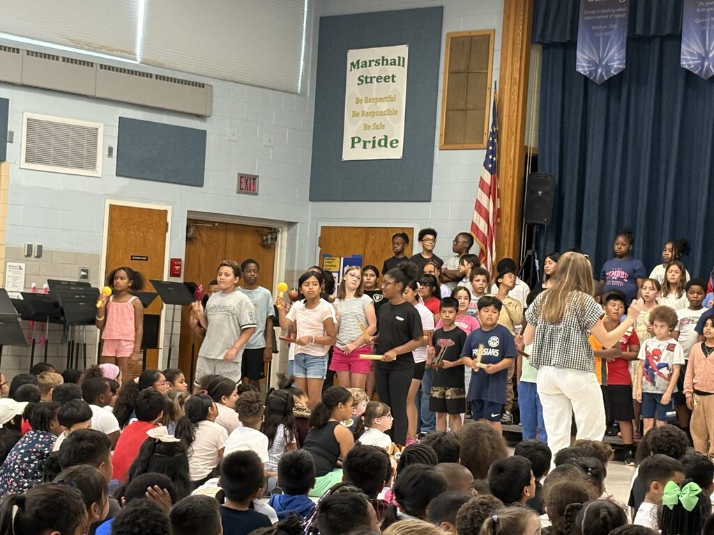 Fourth grade chorus performs at the Spring Concert.