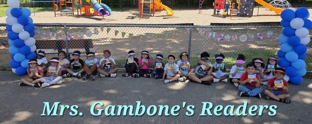 Mrs. Gambone's class poses for a photo.