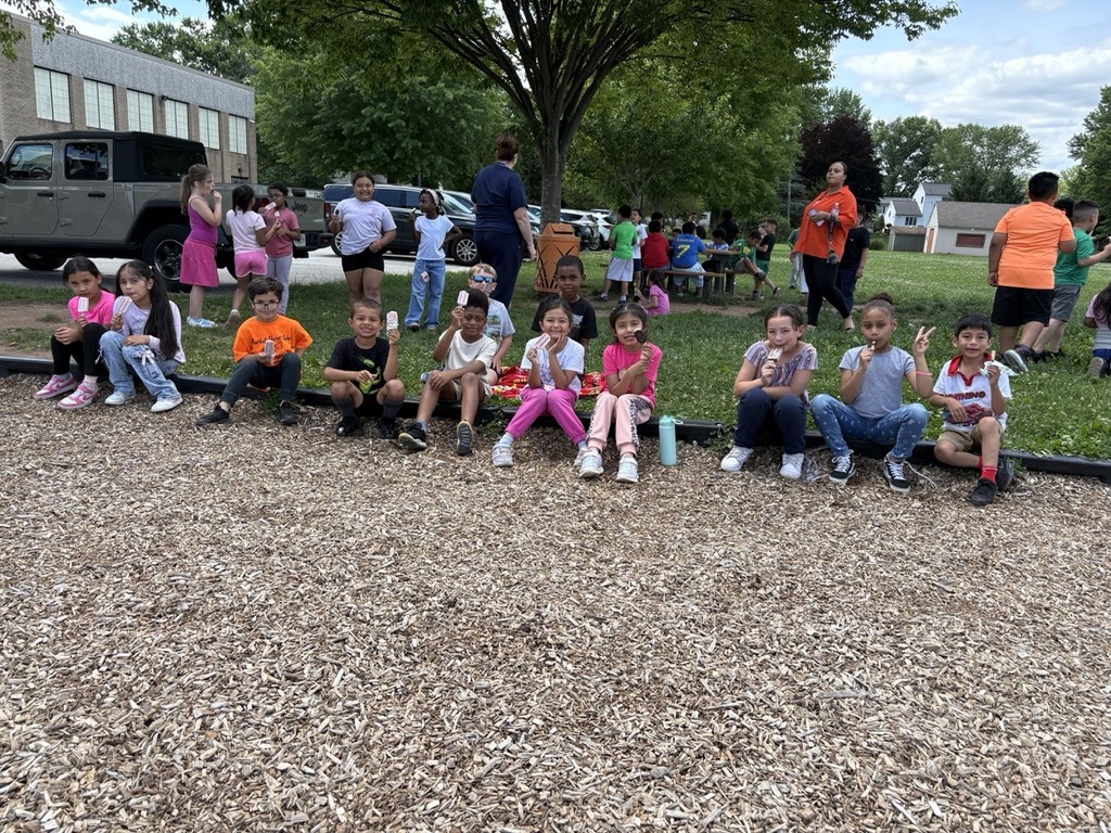 TeachKind’s iScream Truck visited with vegan ice cream for our students.