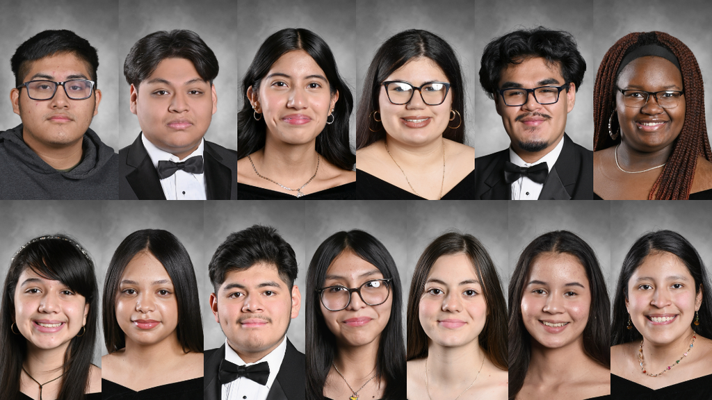 Seal of Biliteracy students, group 2.