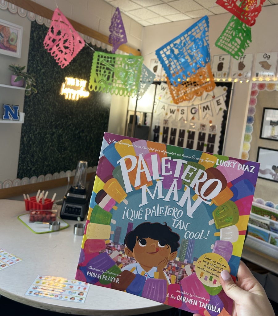 Book about Paletas.