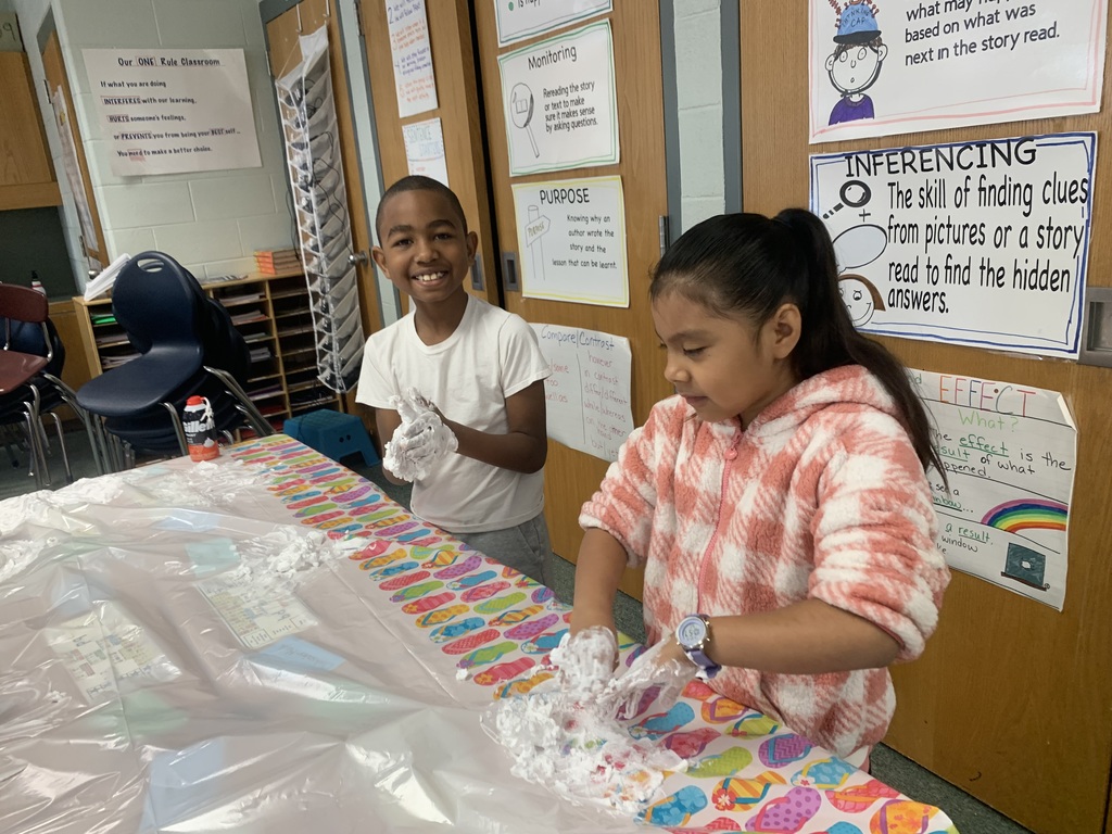 3rd Grade making "snow" with their Best Buddies!