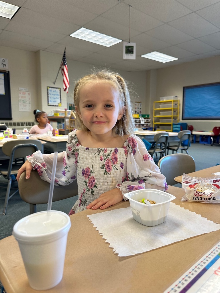 Student eating breakfast