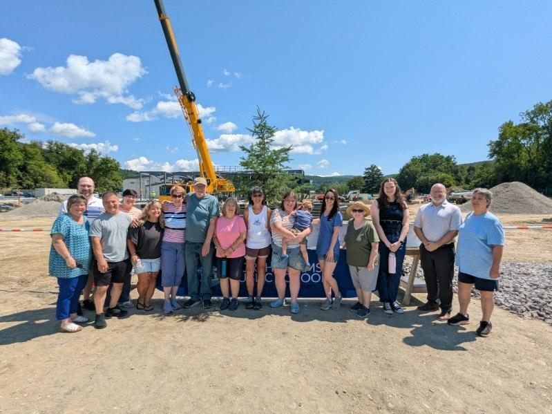 Steel signing  community