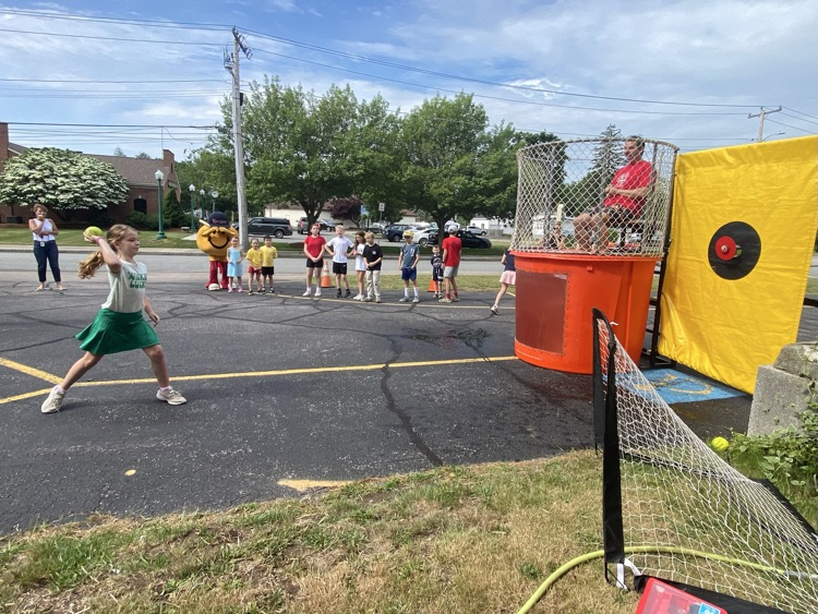 Falls Field Day