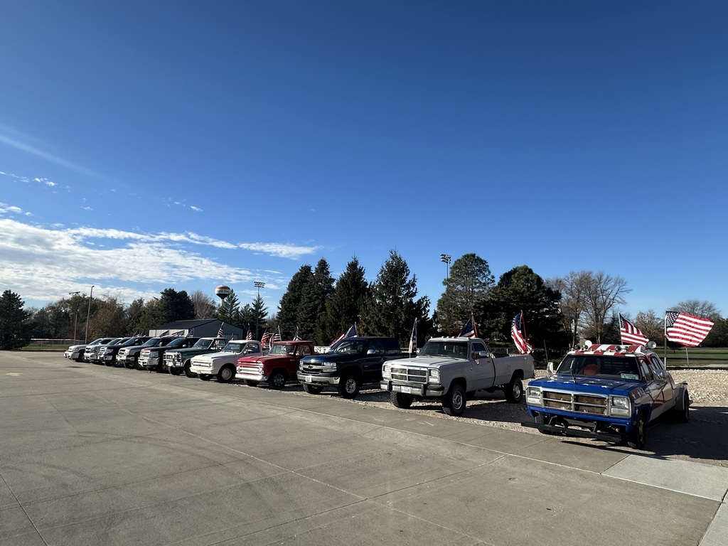 High Schoolers pick ups with Flags