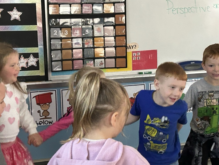 and more dancing 😁