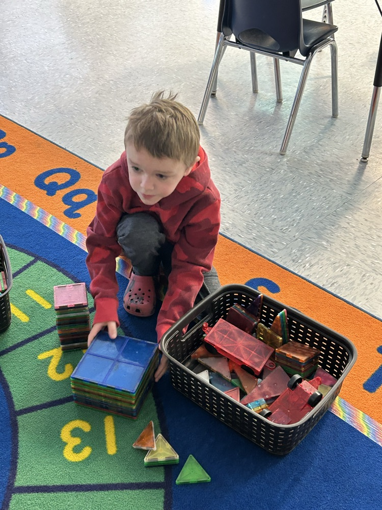 Carter and Magnatiles ❤️