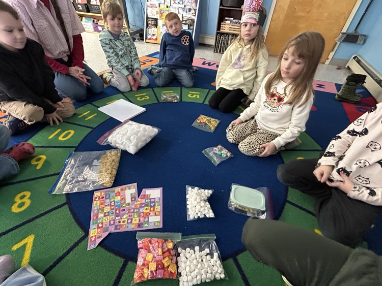 Kid’s 100 items! Lots of different items!