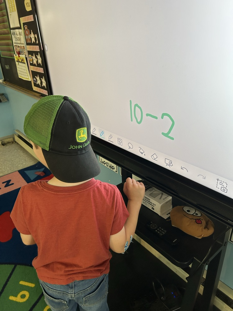 Writing the subtraction sentence 🙂