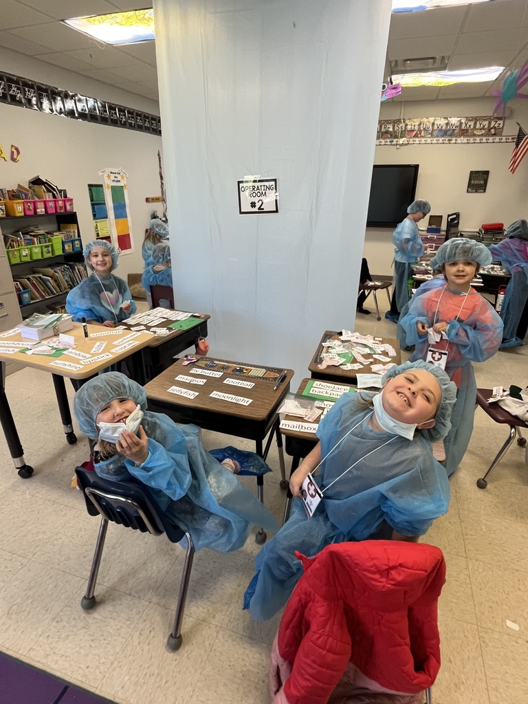 2nd graders all dressed up for compound word surgery!