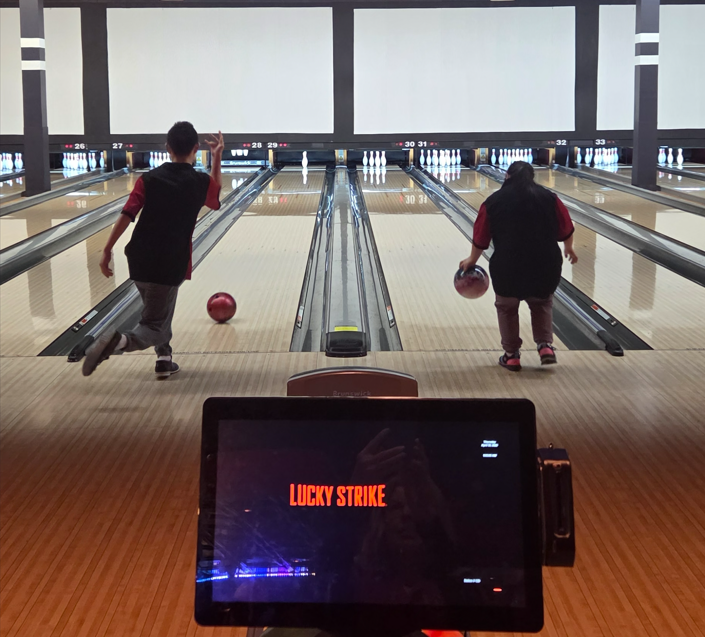 Adaptive bowling team