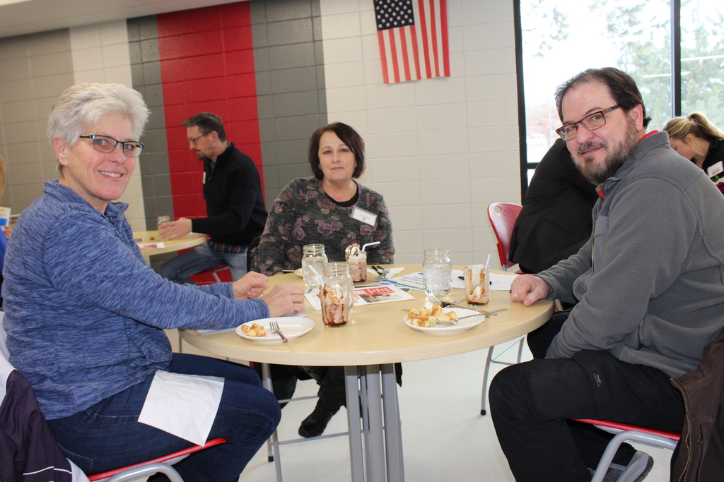 Chamber members enjoying lunch