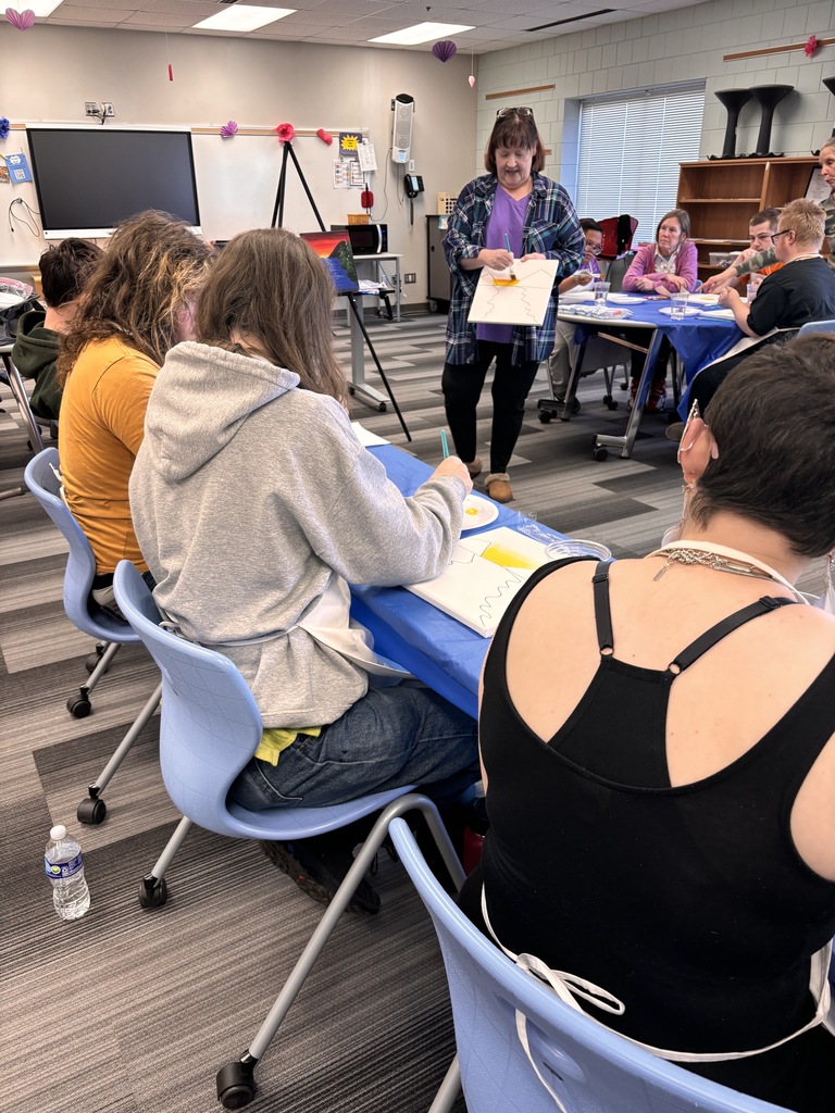 LWC students painting